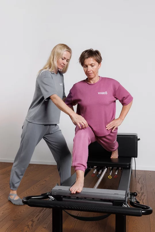 Pilates reformer cvičenie | VIGEO Pohybové centrum Pilates reformer cvičenie | VIGEO Pohybové centrum